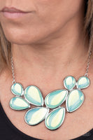 Iridescently irresistible - green