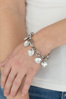 Candy heart charmer -white
