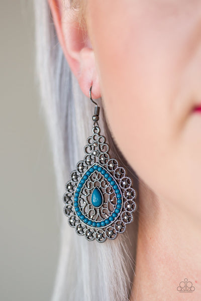 Carnival courtesan - blue