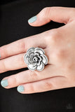 Flowerbed and breakfast -silver