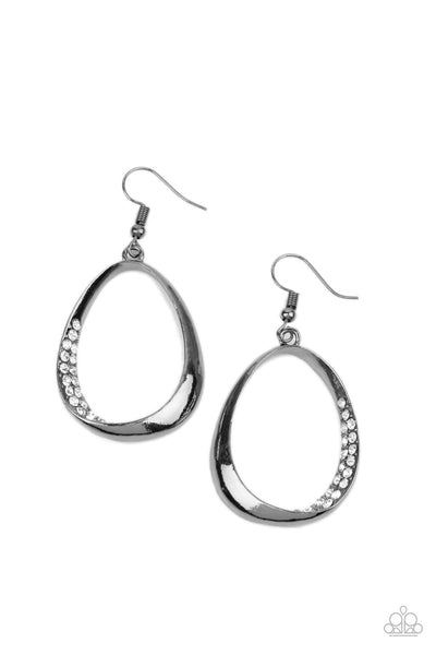Fiercely flauntable -black
