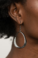 Fiercely flauntable -black