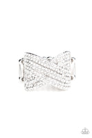 Girl boss glitter - white