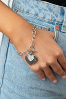 Heartbeat bedazzle - white