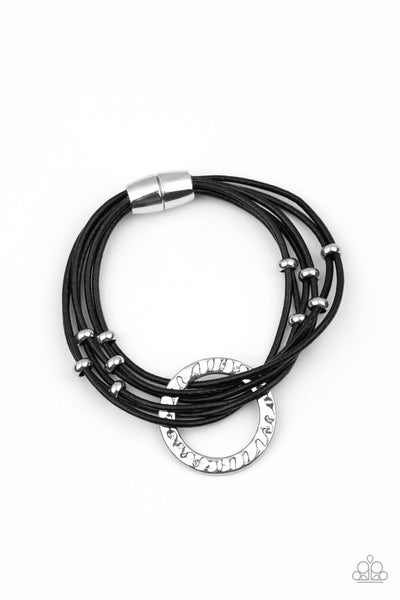 Magnetic muse -black
