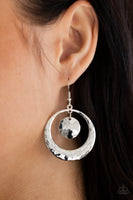 Rounded radiance -silver